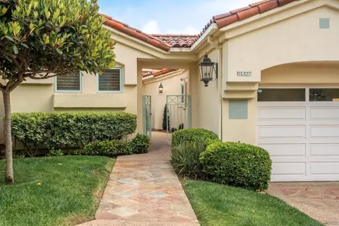 Exterior - 1327 Caminito Batea, La Jolla, CA 92037 photo 2 of 9