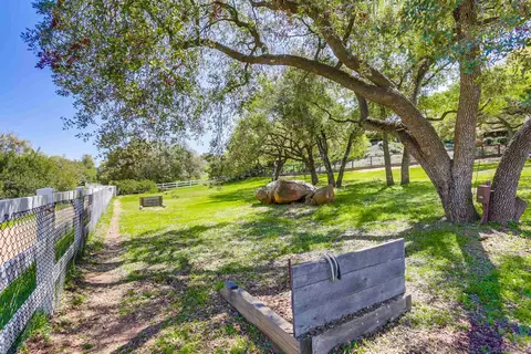 Exterior - 1335 Horsemill Rd, El Cajon, CA 92021 photo 15 of 20