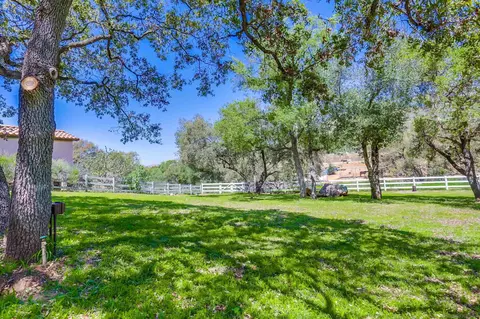 Exterior - 1335 Horsemill Rd, El Cajon, CA 92021 photo 8 of 20