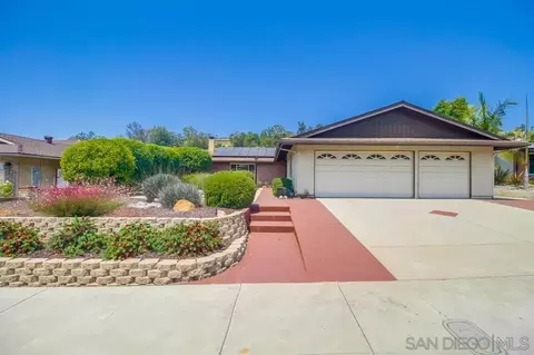 2242 Valley Lake Dr, El Cajon, CA 92020