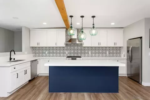 423 Alvarado Ter, Vista, CA 92084