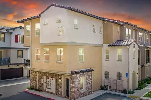 8383 Yellowstone St, Lemon Grove, CA 91945
