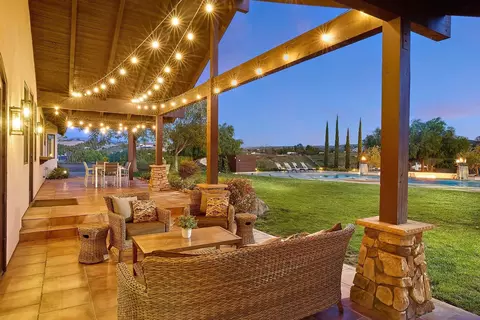 Exterior - 38408 Mesa Rd, Temecula, CA 92592 photo 5 of 17