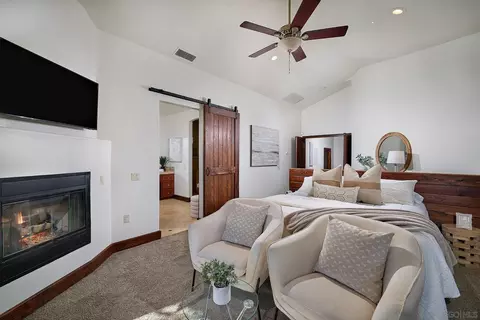 Bedroom - 38408 Mesa Rd, Temecula, CA 92592 photo 2 of 7