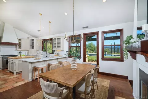 Dining - 38408 Mesa Rd, Temecula, CA 92592 photo 5 of 5