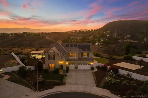 28752 Blue Larkspur Ct, Murrieta, CA 92563