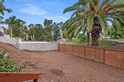 3208 Morningside Dr, Oceanside, CA 92056 photo 22