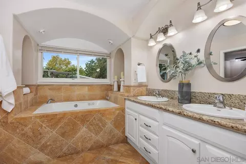 3208 Morningside Dr, Oceanside, CA 92056 photo 15
