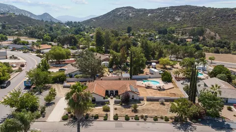 16273 Arena Dr, Ramona, CA 92065 photo 6