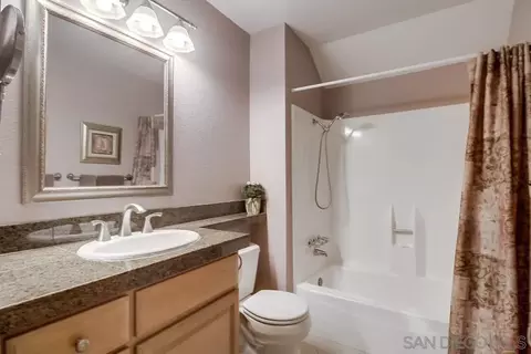 Bath - 1695 Arnheim Ct, El Cajon, CA 92021 photo 3 of 4