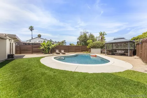 4527 Chinook Ct, San Diego, CA 92117