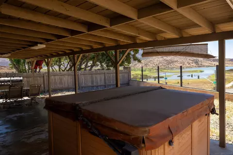 10113 Fairhill Dr, Spring Valley, CA 91977 photo 15