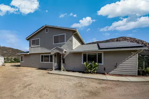 Exterior - 115 Summit Ln, El Cajon, CA 92019 photo 3 of 11