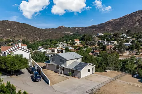 View/Area - 115 Summit Ln, El Cajon, CA 92019 photo 1 of 6