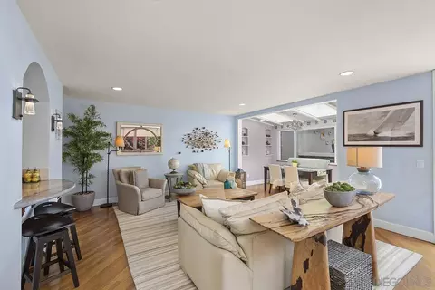 Living - 356 Prospect St #N3, La Jolla, CA 92037 photo 2 of 7