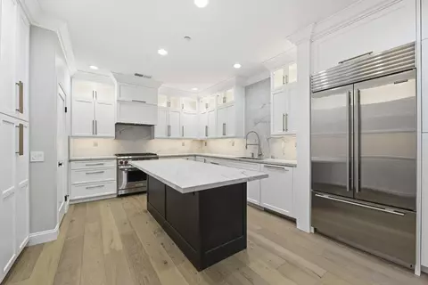 6467 Alexandri Cir, Carlsbad, CA 92011