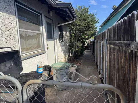 918 E 3rd Ave, Escondido, CA 92025 photo 5