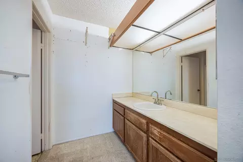 Bath - 10129 E Glendon Cir, Santee, CA 92071 photo 1 of 2