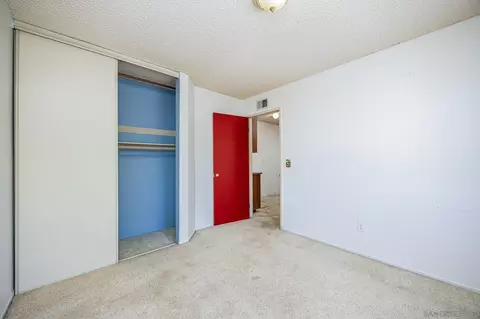 Bedroom - 10129 E Glendon Cir, Santee, CA 92071 photo 8 of 11