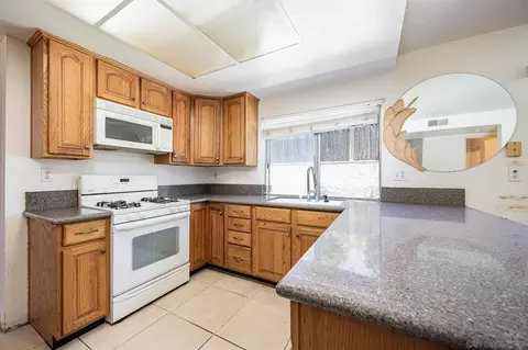 Kitchen - 10129 E Glendon Cir, Santee, CA 92071 photo 2 of 2
