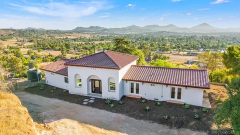 161 Steffy Rd, Ramona, CA 92065