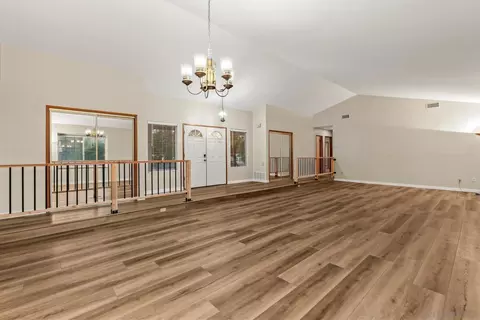 Living - 539 Steffy Rd, Ramona, CA 92065 photo 2 of 3