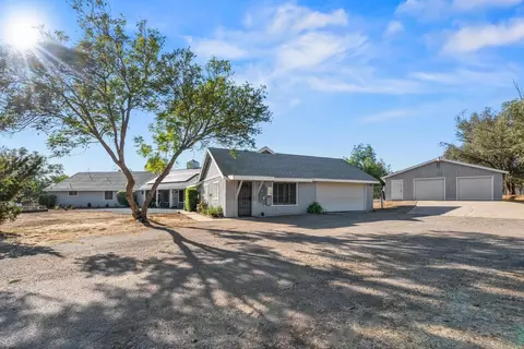 Exterior - 539 Steffy Rd, Ramona, CA 92065 photo 11 of 17