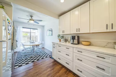 Kitchen - 970 Marlin Dr, Vista, CA 92084 photo 2 of 2