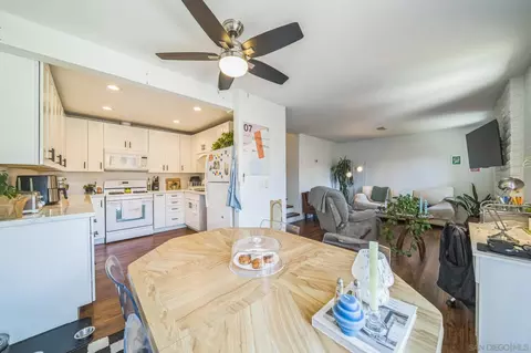 Dining - 970 Marlin Dr, Vista, CA 92084 photo 2 of 4