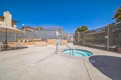 Exterior - 970 Marlin Dr, Vista, CA 92084 photo 6 of 6