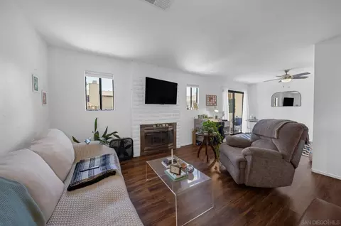 Living - 970 Marlin Dr, Vista, CA 92084 photo 4 of 4