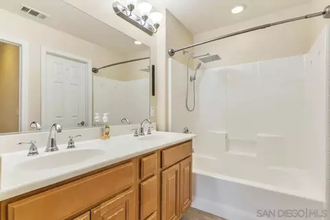 Bath - 1307 Isabella Way, Vista, CA 92084 photo 2 of 3