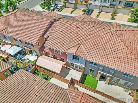 View/Area - 1307 Isabella Way, Vista, CA 92084 photo 1 of 5