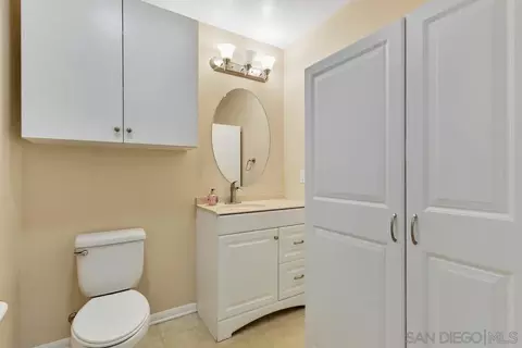 Bath - 1307 Isabella Way, Vista, CA 92084 photo 1 of 3