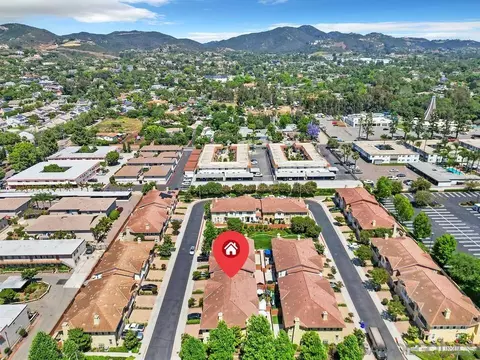 View/Area - 1307 Isabella Way, Vista, CA 92084 photo 4 of 5