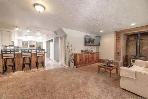 622 Sunset Ln, Sugarloaf, CA 92386 photo 18