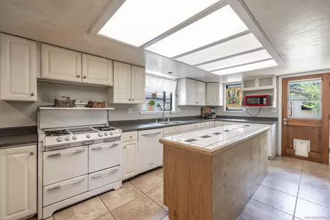 622 Sunset Ln, Sugarloaf, CA 92386 photo 14