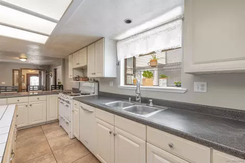 622 Sunset Ln, Sugarloaf, CA 92386 photo 17