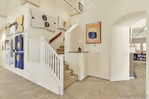 Entry Way - 43054 Manchester Ct, Temecula, CA 92592 photo 1 of 2