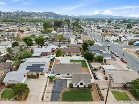 View/Area - 812 Alveda Ave, El Cajon, CA 92019 photo 1 of 12