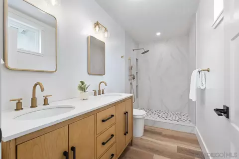 Bath - 812 Alveda Ave, El Cajon, CA 92019 photo 1 of 7