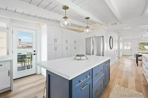 Kitchen - 812 Alveda Ave, El Cajon, CA 92019 photo 12 of 12