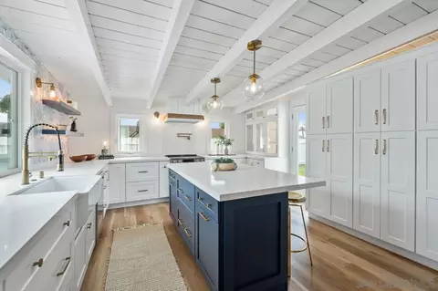 Kitchen - 812 Alveda Ave, El Cajon, CA 92019 photo 2 of 12