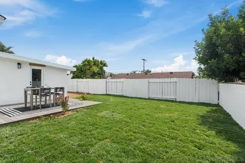 Exterior - 812 Alveda Ave, El Cajon, CA 92019 photo 14 of 18