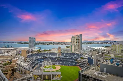 350 11th Ave #219, San Diego, CA 92101