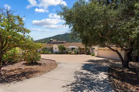 Exterior - 7155 Circa De Media, Escondido, CA 92029 photo 1 of 6