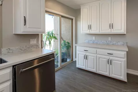 Kitchen - 8721 Wahl St, Santee, CA 92071 photo 1 of 2