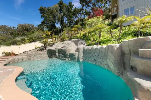 Exterior - 6937 Paseo Laredo, La Jolla, CA 92037 photo 8 of 9