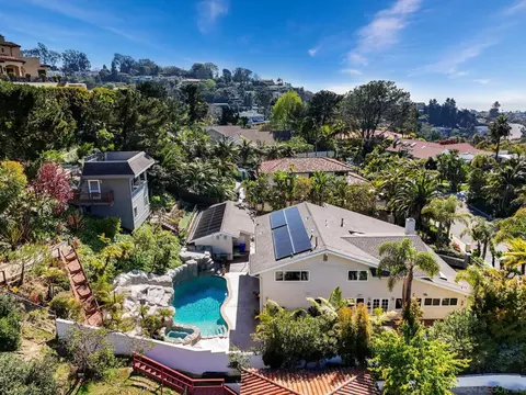 6937 Paseo Laredo, La Jolla, CA 92037