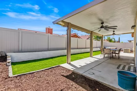 1430 Monument St, Hemet, CA 92543 photo 20